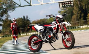 Gommista moto ancona